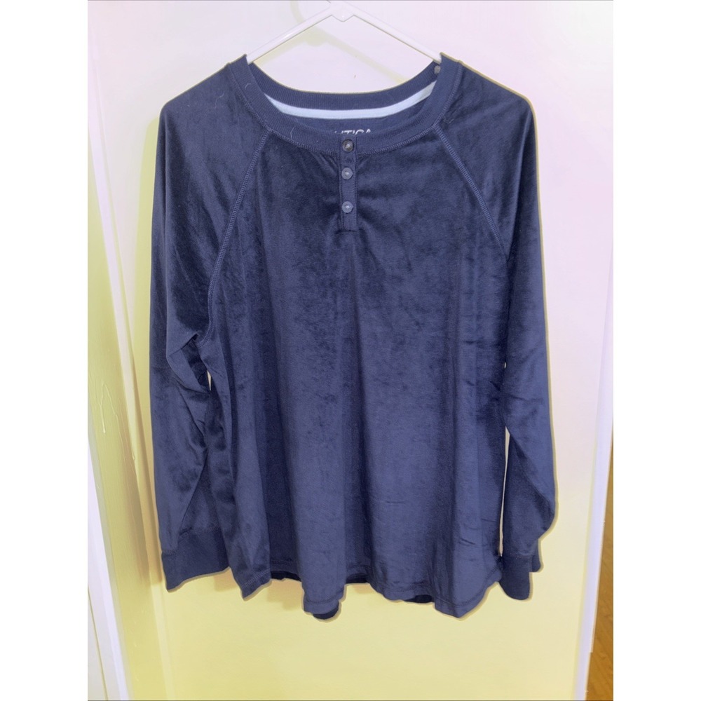 Nautica Size XL  Blue Velour Henley Long Sleeve Soft